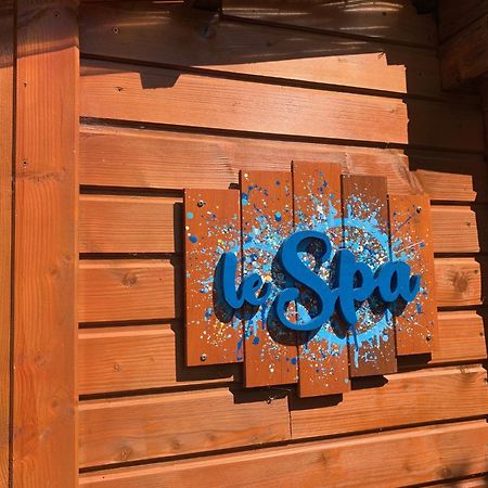 Les Maitres Sonneurs Bed & Breakfast Huriel Екстериор снимка