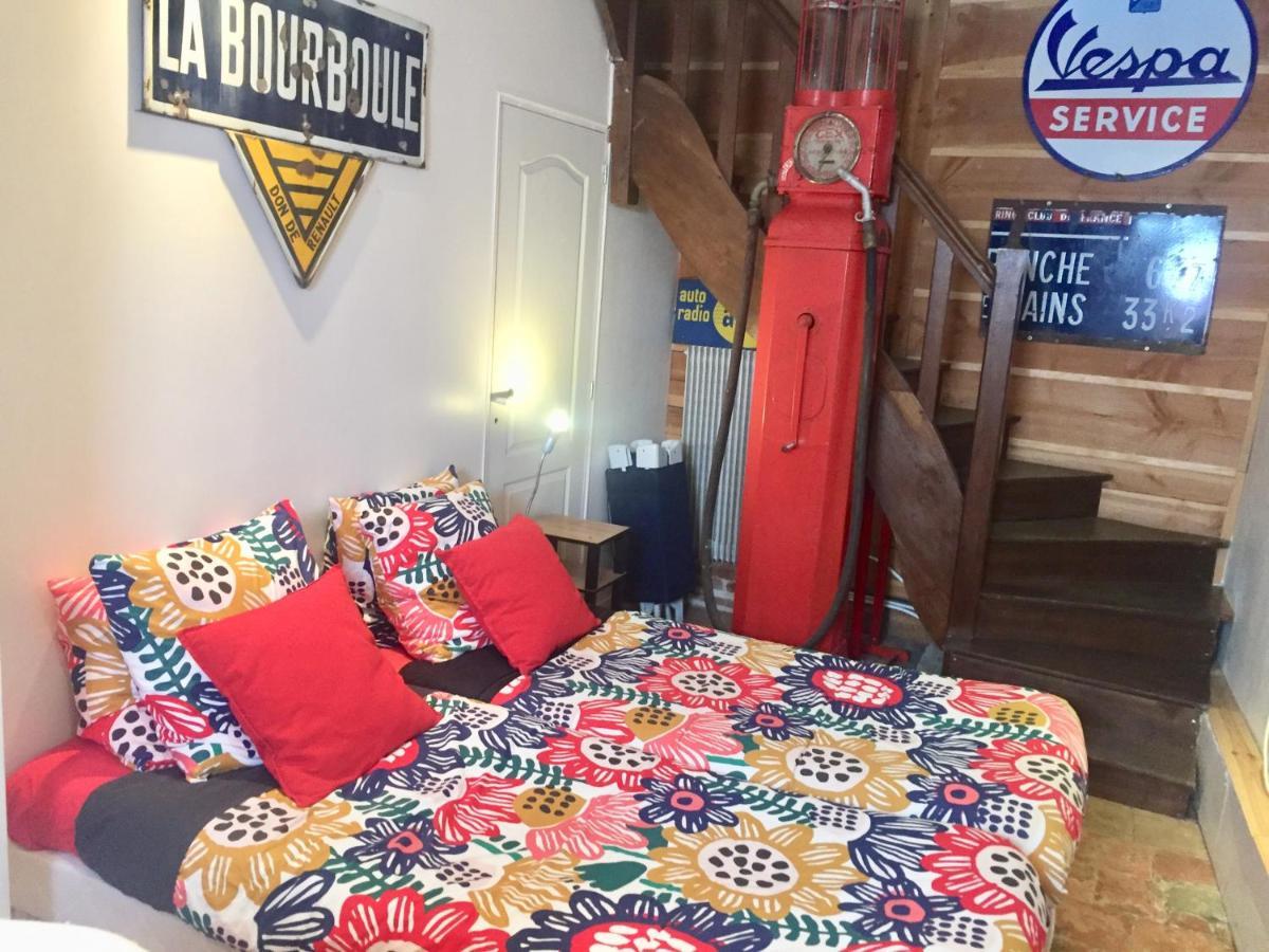 Les Maitres Sonneurs Bed & Breakfast Huriel Екстериор снимка