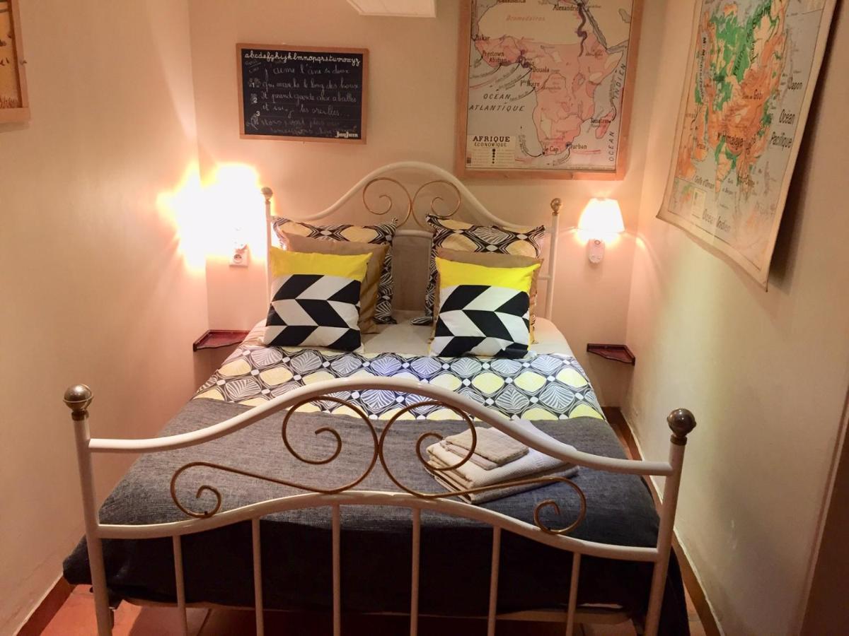 Les Maitres Sonneurs Bed & Breakfast Huriel Екстериор снимка
