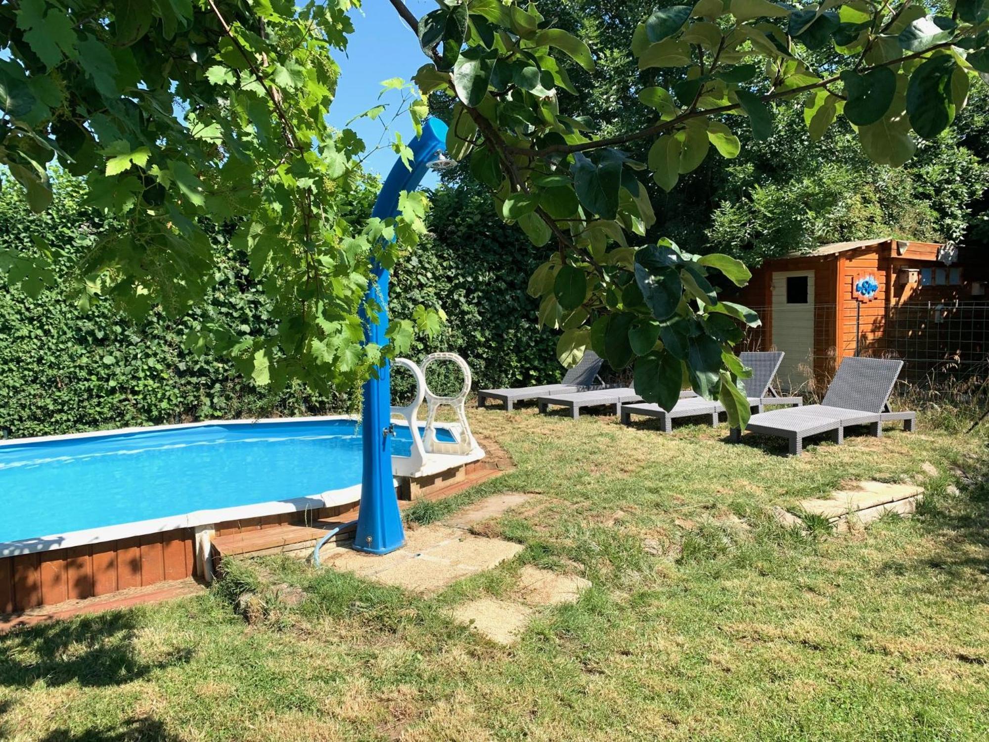 Les Maitres Sonneurs Bed & Breakfast Huriel Екстериор снимка